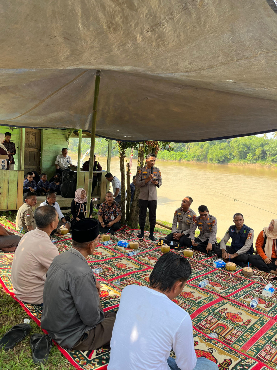 Program JALUR Hadir di Benai, Kapolres Kuansing Dekatkan Pelayanan dan Edukasi Anti Narkoba