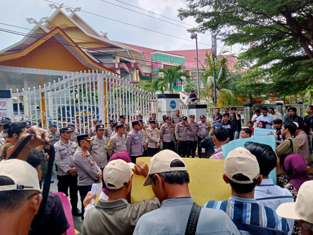 Kebun yang Ditanam Diduga Gagal, PTPN IV Malah Gugat Petani Koppsa-M Pangkalan Baru