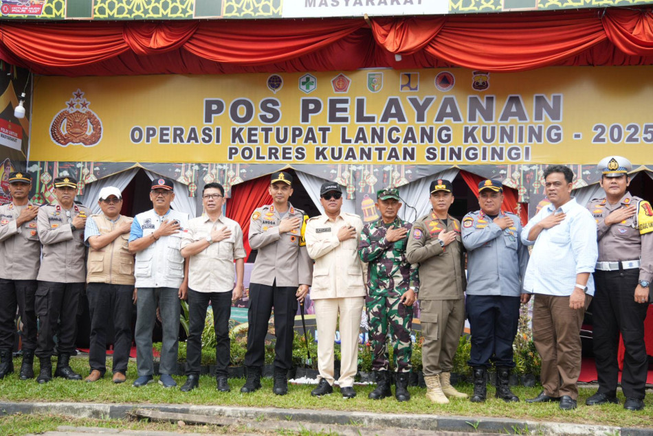 Pastikan Arus Lebaran Berlangsung Lancar, Bupati Dan Kapolres  Sambangi Pos Pam Lebaran