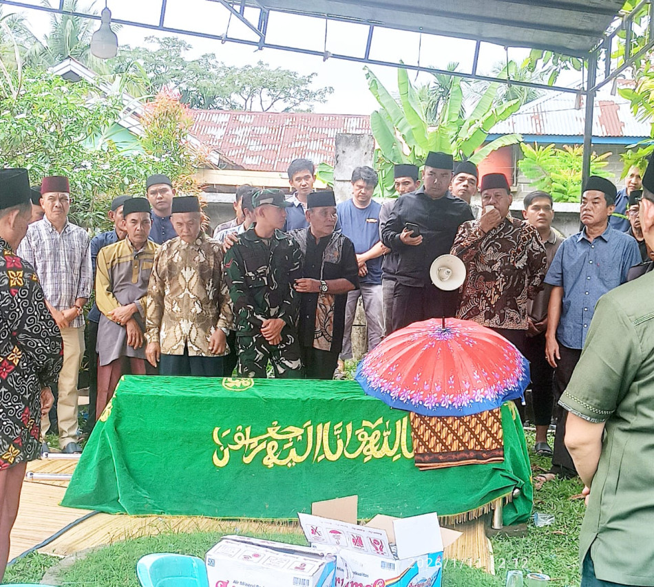 Empati di Muaro Sentajo, Bupati Kuansing Melayat Keluarga Almarhum Ristian