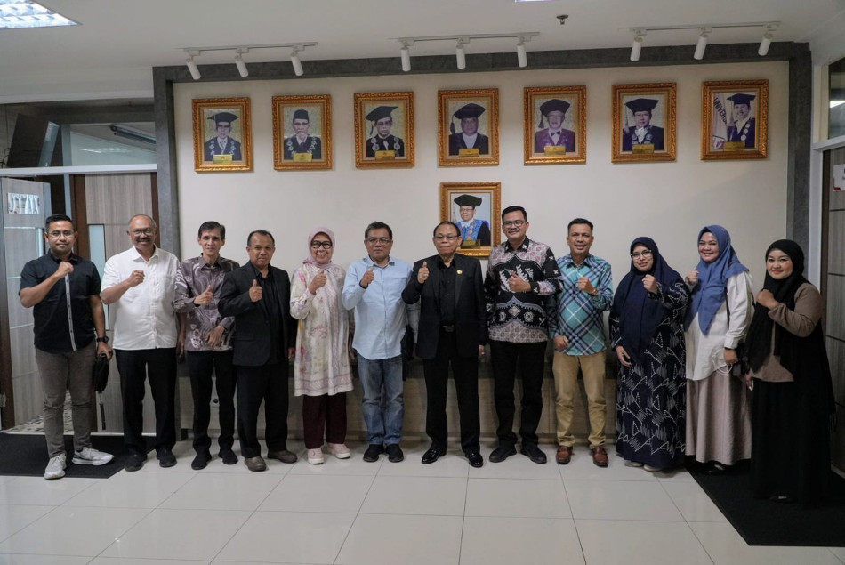 Sinergi Kuansing - Unpas Perkuat SDM Daerah, Mahasiswa Tunjukkan Prestasi Membanggakan